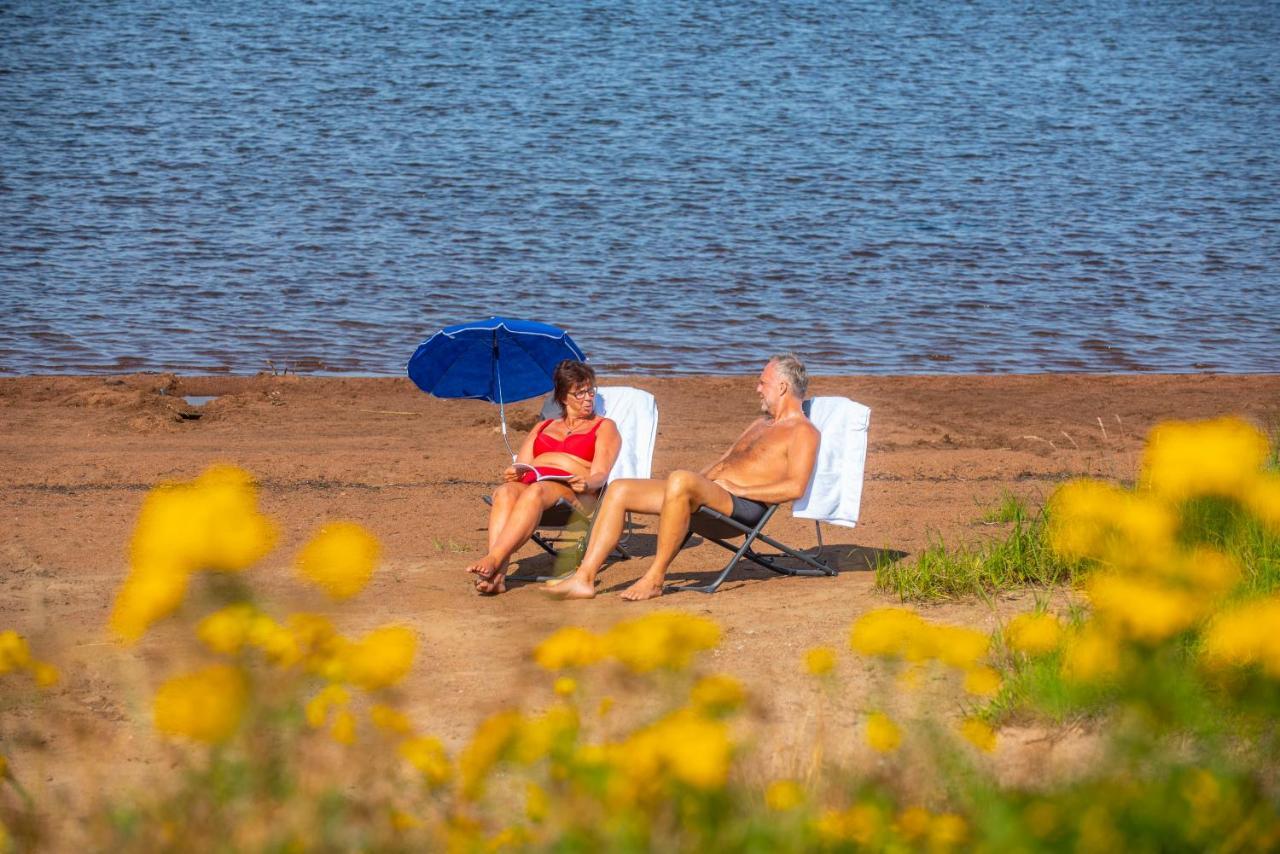 Överkalix Grand Arctic Resort מראה חיצוני תמונה