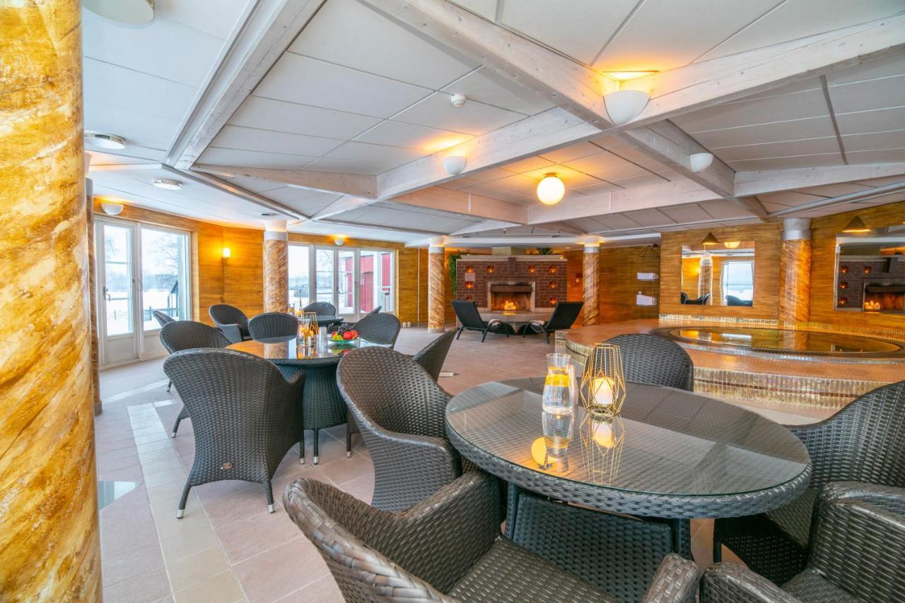 Överkalix Grand Arctic Resort מראה חיצוני תמונה